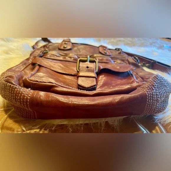 Campomaggi Leather and Canvas Crossbody Bags - Picture 3 of 9